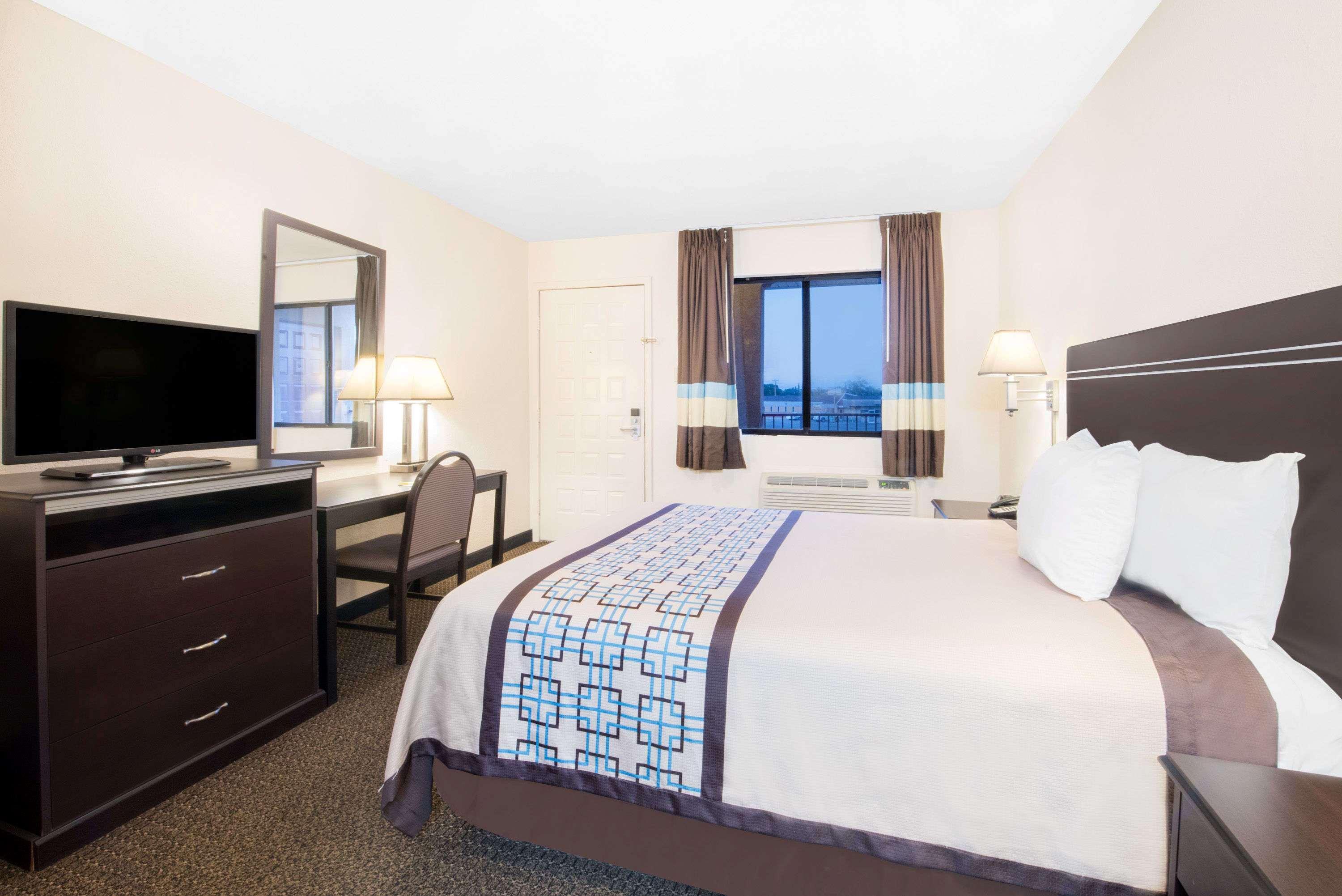 Days Inn By Wyndham Hobbs Luaran gambar
